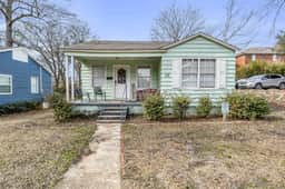 Maxwell 102 Cotton District, Parking, Pet-Friendly