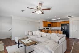 Bulldog Bungalow | 3BR Townhome | Family Getaway