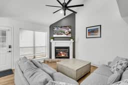 Chic & Private | 1.4. Miles-MSU | Garage-Patio