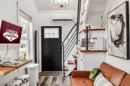 Tower, Tiny Home, Glamping, Close to MSU