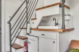 Tower, Tiny Home, Glamping, Close to MSU