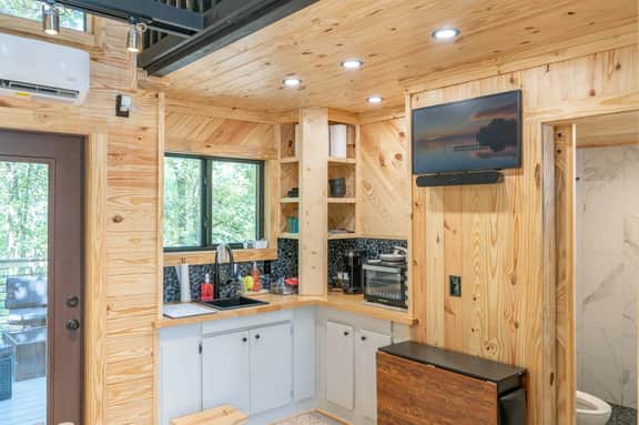 The Birdhouse, Tree house, Nature Retreat