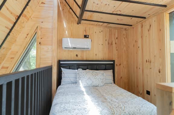 The Birdhouse, Tree house, Nature Retreat