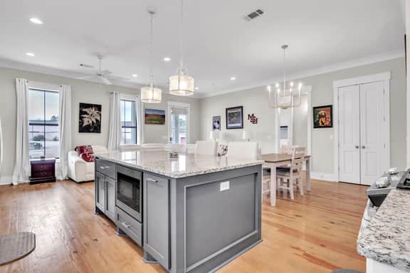 Brookside Stay, 3BR Starkville, MSU