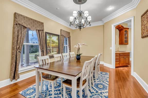 Close to MSU | Spacious | Grill Deck