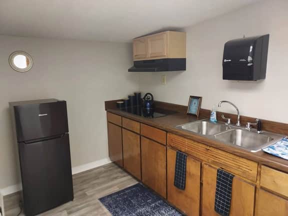 Very Spacious | Guest Home | Central & Peaceful