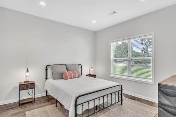 Green Light Retreat, 2BR, Columbus