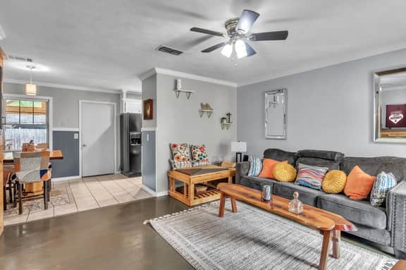 Hickory Hollow, Cozy 3BR, Serene