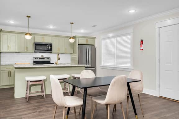 Modern Luxury | Dog Park | Charming-Mins to MSU