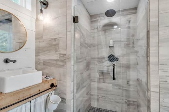 Tower, Tiny Home, Glamping, Close to MSU