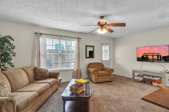 Starr Living, MSU and Oby's, Quiet 3BR Townhome
